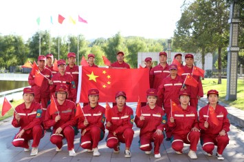 国庆心语丨最爱那一抹乐竞平台红