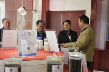 南阳市政协副主席、市民族宗教事务局局长马伟在乐竞平台集团走访调研